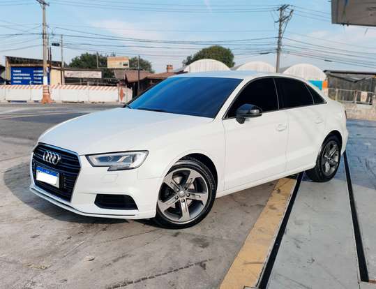 AUDI-A3-2019