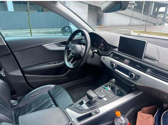 AUDI-A4-2016