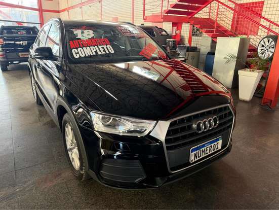 AUDI-Q3-2018