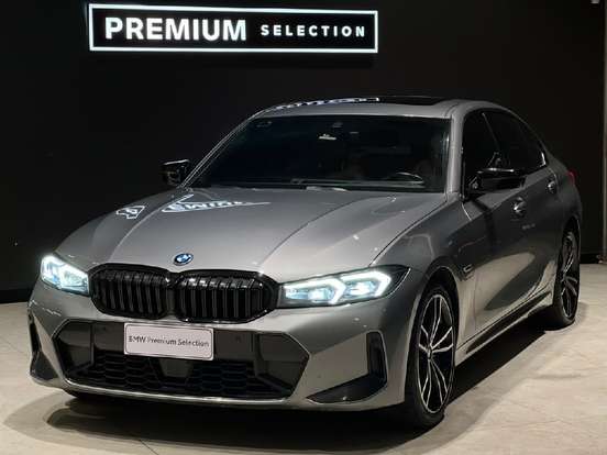 BMW-330e-2023