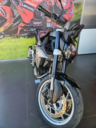 BMW F 900 R SPORT BMW F 900 R SPORT