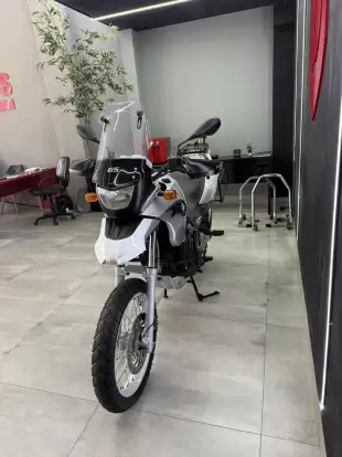 BMW-G 650 GS-2011