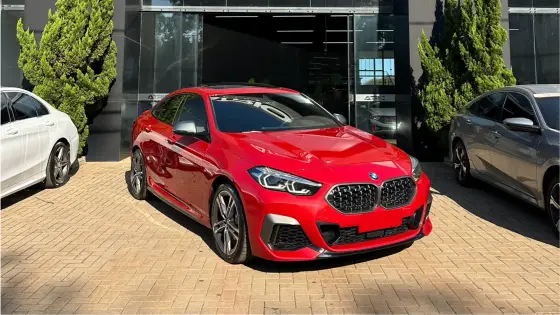 BMW M 235i 2.0 TWINTURBO GASOLINA XDRIVE GRAN COUPE AUTOMÁTICO BMW M 235i 2.0 TWINTURBO GASOLINA XDRIVE GRAN COUPE AUTOMÁTICO