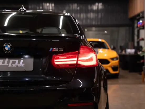 BMW-M3-2015