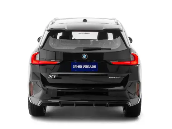 BMW-X1-2024