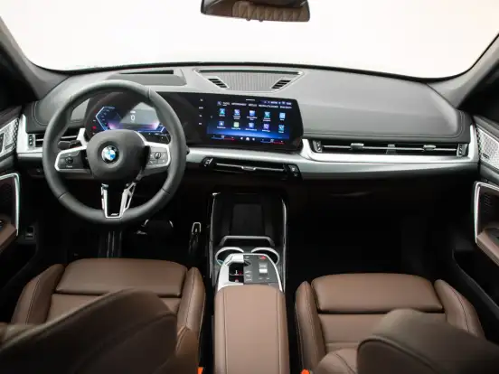 BMW-X1-2024