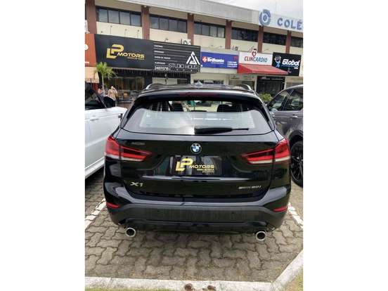 BMW-X1-2.0 16V TURBO ACTIVEFLEX SDRIVE20I 4P AUTOMÁTICO BMW-X1-2021