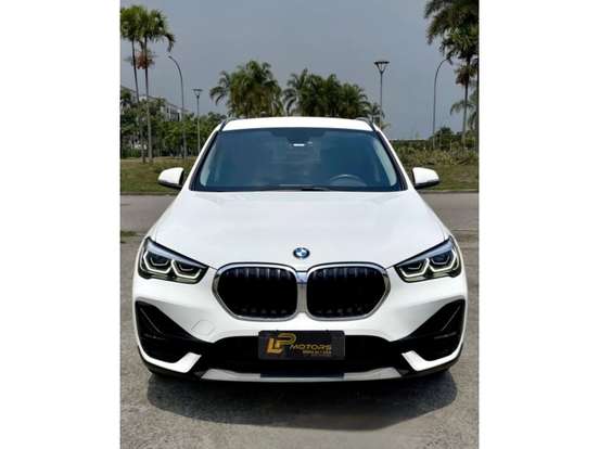 BMW-X1-2.0 16V TURBO ACTIVEFLEX SDRIVE20I 4P AUTOMÁTICO BMW-X1-2020