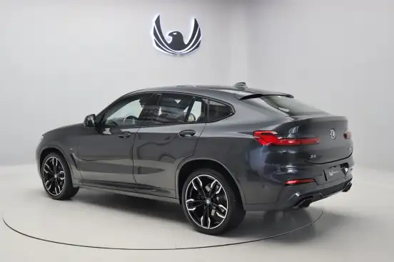 BMW-X4-2020