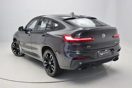 BMW-X4-2020