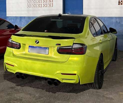 BMW-320i-2015