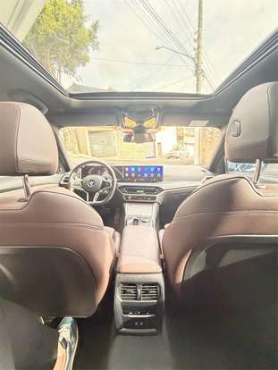 BMW-320i-2025