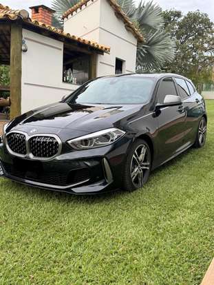 BMW-M 135i-2021