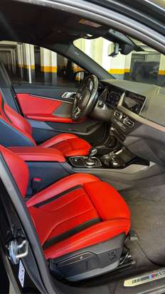 BMW-M 135i-2021