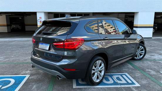 BMW-X1-2018
