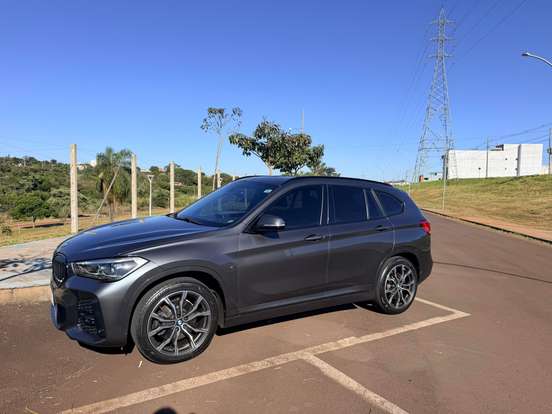BMW-X1-2022