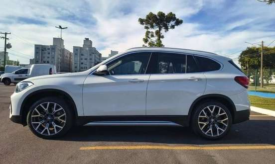 BMW-X1-2022