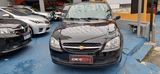 CHEVROLET CLASSIC 1.0 MPFI LS 8V FLEX 4P MANUAL CHEVROLET CLASSIC 1.0 MPFI LS 8V FLEX 4P MANUAL