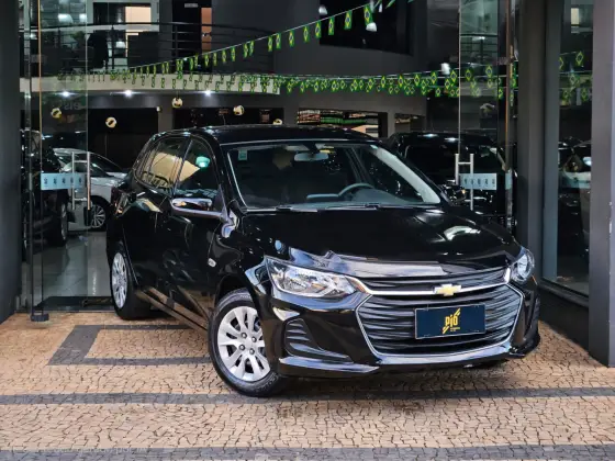 CHEVROLET ONIX 1.0 FLEX LT MANUAL CHEVROLET ONIX 1.0 FLEX LT MANUAL