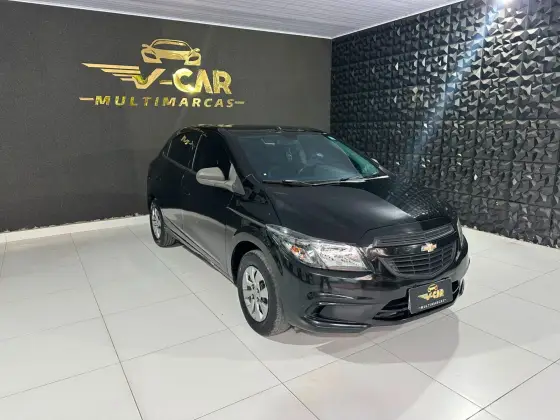 CHEVROLET ONIX 1.0 MPFI JOY 8V FLEX 4P MANUAL CHEVROLET ONIX 1.0 MPFI JOY 8V FLEX 4P MANUAL