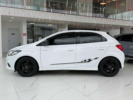CHEVROLET-ONIX-1.4 MPFI EFFECT 8V FLEX 4P MANUAL CHEVROLET-ONIX-2018