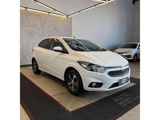 CHEVROLET-ONIX-2016