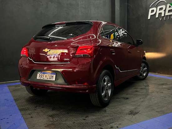 CHEVROLET-ONIX-1.4 MPFI LTZ 8V FLEX 4P MANUAL CHEVROLET-ONIX-2017