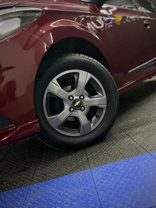CHEVROLET-ONIX-2017