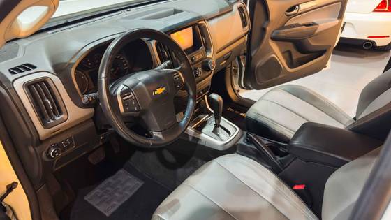 CHEVROLET S10 2.8 16V TURBO DIESEL LT CD 4X4 AUTOMÁTICO