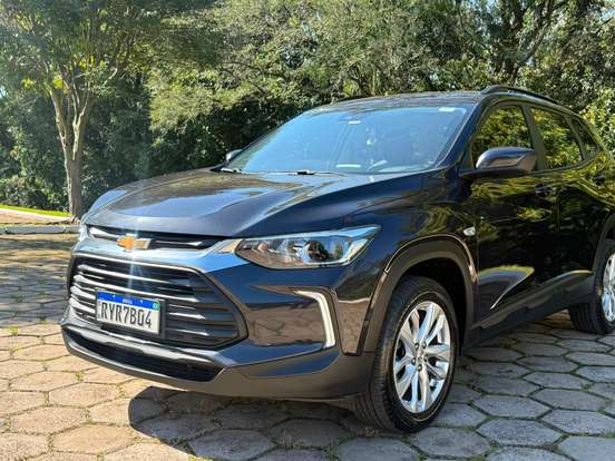 CHEVROLET-TRACKER-2023