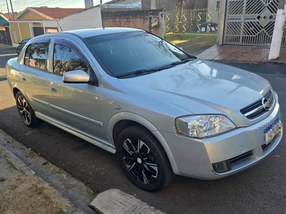 CHEVROLET ASTRA 2.0 MPFI ADVANTAGE SEDAN 8V FLEX 4P MANUAL