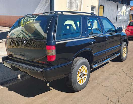 CHEVROLET-BLAZER-4.3 SFI DLX EXECUTIVE 4X2 V6 12V GASOLINA 4P AUTOMÁTICO CHEVROLET-BLAZER-1998