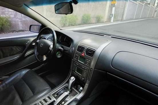 CHEVROLET-OMEGA-2004