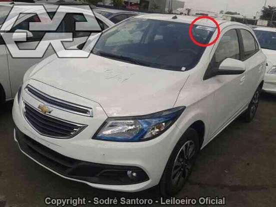 CHEVROLET-ONIX-2015