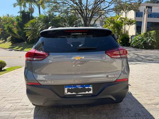 CHEVROLET-TRACKER-2021