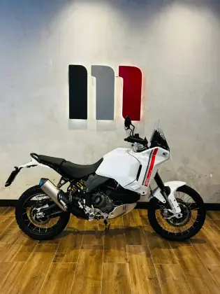 DUCATI DESERT X DUCATI DESERT X