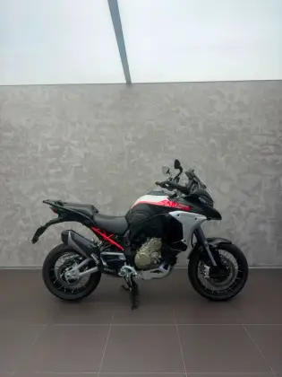 DUCATI MULTISTRADA 1200 V4 RALLY ADVENTURE 