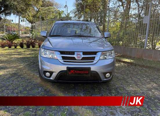 FIAT-FREEMONT-2.4 PRECISION 16V GASOLINA 4P AUTOMÁTICO FIAT-FREEMONT-2015