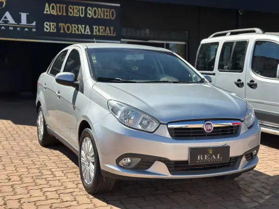 FIAT GRAND SIENA 1.6 MPI ESSENCE 16V FLEX 4P MANUAL