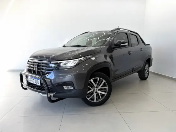 FIAT STRADA 1.3 FIREFLY FLEX VOLCANO CD CVT FIAT STRADA 1.3 FIREFLY FLEX VOLCANO CD CVT