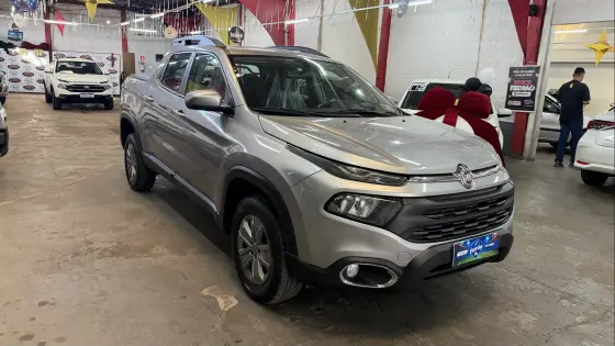 FIAT TORO 1.8 16V EVO FLEX FREEDOM AT6 FIAT TORO 1.8 16V EVO FLEX FREEDOM AT6