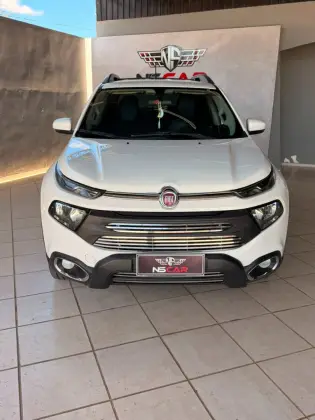 FIAT TORO 1.8 16V EVO FLEX FREEDOM AT6 FIAT TORO 1.8 16V EVO FLEX FREEDOM AT6