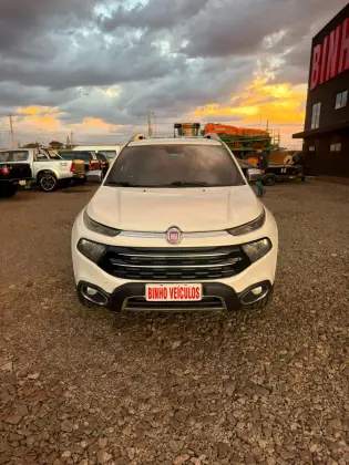 FIAT TORO 2.0 16V TURBO DIESEL RANCH 4WD AT9