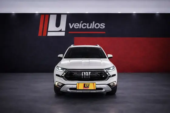 FIAT TORO 2.0 16V TURBO DIESEL VOLCANO 4WD AT9 FIAT TORO 2.0 16V TURBO DIESEL VOLCANO 4WD AT9