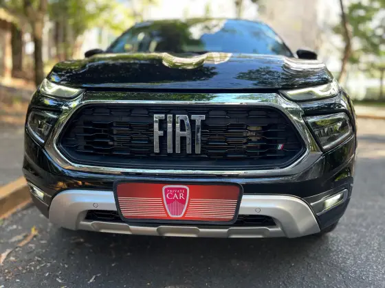 FIAT TORO 2.0 16V TURBO DIESEL VOLCANO 4WD AT9 FIAT TORO 2.0 16V TURBO DIESEL VOLCANO 4WD AT9