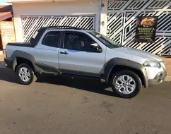 FIAT STRADA 1.8 MPI ADVENTURE CD 16V FLEX 2P MANUAL FIAT STRADA 1.8 MPI ADVENTURE CD 16V FLEX 2P MANUAL