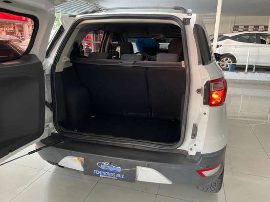 FORD-ECOSPORT-2014