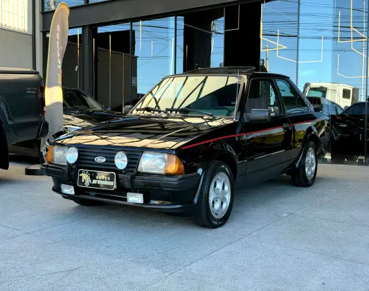 FORD ESCORT 1.6 XR3 8V ÁLCOOL 2P MANUAL FORD ESCORT 1.6 XR3 8V ÁLCOOL 2P MANUAL