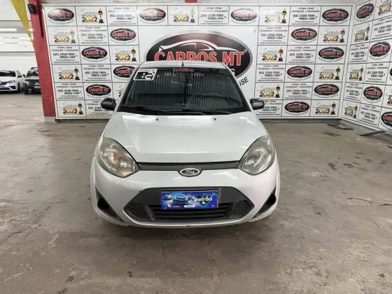 FORD FIESTA 1.0 MPI HATCH 8V FLEX 4P MANUAL FORD FIESTA 1.0 MPI HATCH 8V FLEX 4P MANUAL