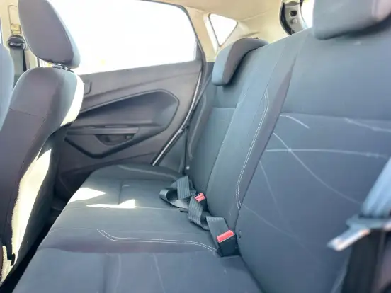 FORD-FIESTA-1.6 SE HATCH 16V FLEX 4P POWERSHIFT FORD-FIESTA-2014
